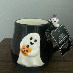 NWT Cobwebs and Cauldrons Hand Painted Ghost Mug Halloween